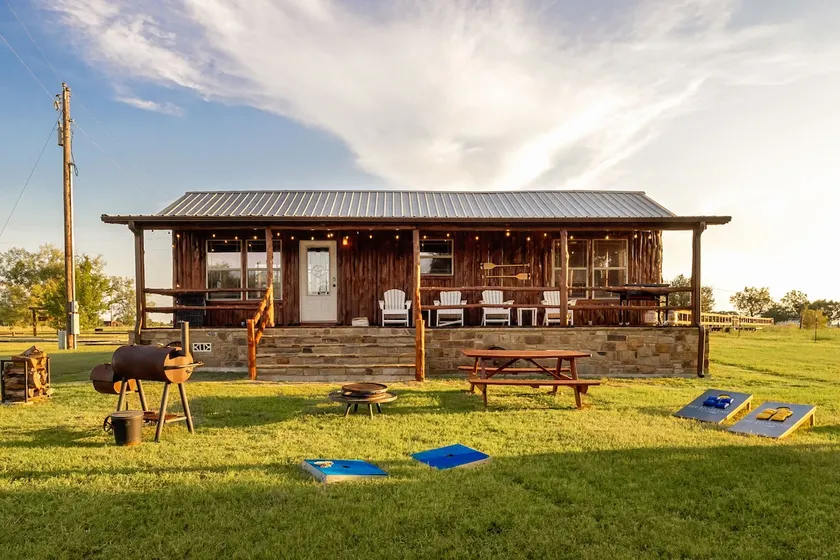 The Rustic Retreat | 25 Acres | Cedar Cabin - Image 1
