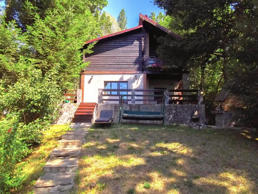 Mountain Family Chalet on Prahova Valley - 1000 sqm private yard - Image 1
