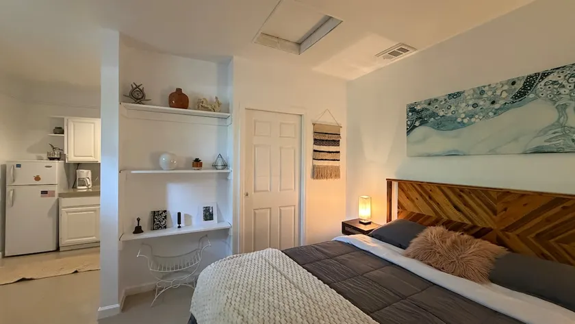 Detached Private Studio in Palmetto Bay - Image 1