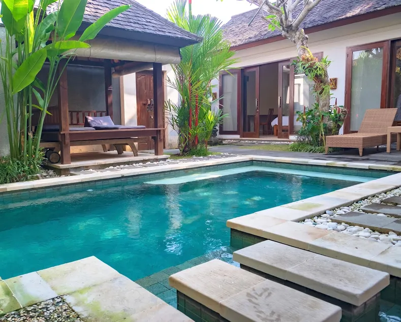 3 BEDROOMS VILLA 2 SOFA BEDS - Image 1