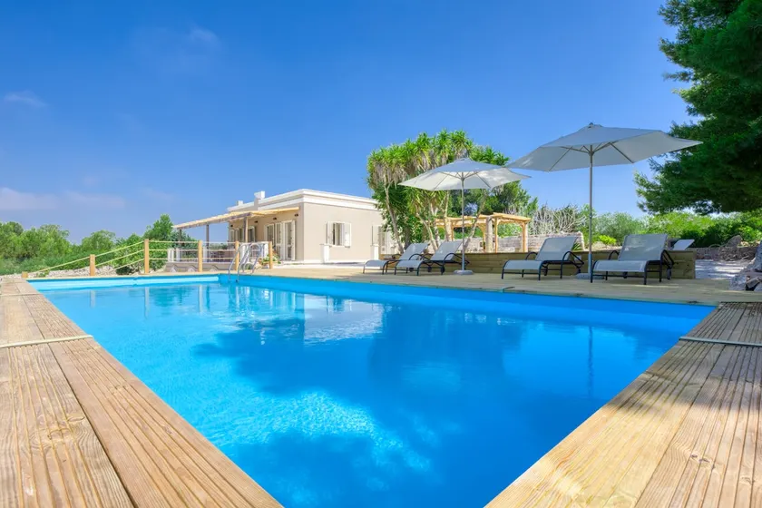 Sandstrand 2km: Panorama-Meerblick-Villa mit Pool - Image 1