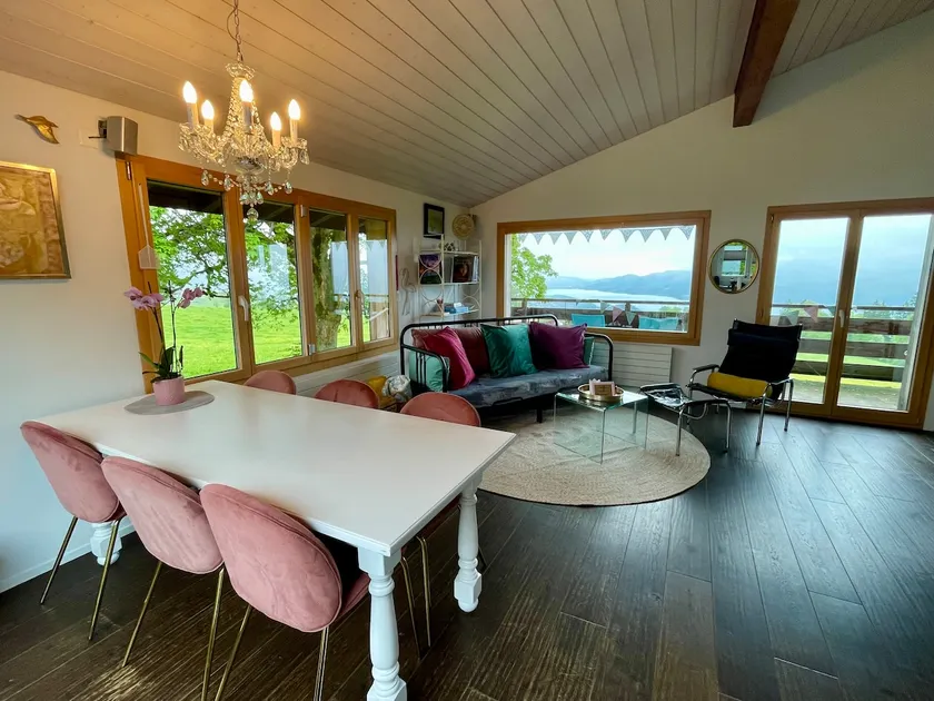Privat Lakeview House, close to Interlaken - Image 1