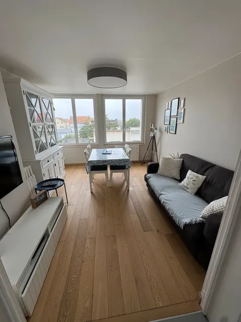 Charming 2-bedroom with spa bath - Image 1