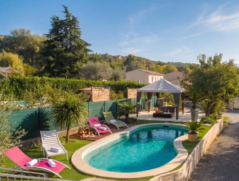 TOP DI VILLA CON PISCINA RISCALDATA NEL VILLAGGIO GAUDE VICINO A CAGNES E NIZZA - Image 1