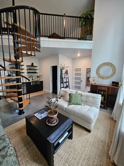 Black Willow Place, a modern country hideaway - Image 1
