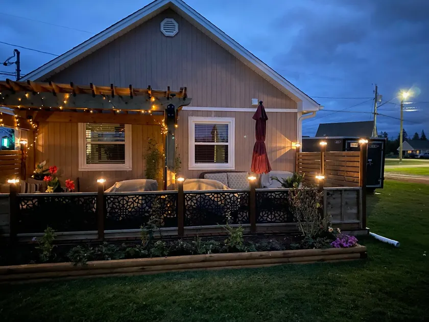 LUXURY ROSE COTTAGE ,ABOITEAU BEACH,CAP PELE - Image 1