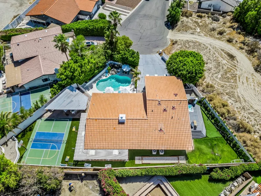 Pvt Oasis Pickleball/Basketball/BBQ/Game Room/Pool - Image 1