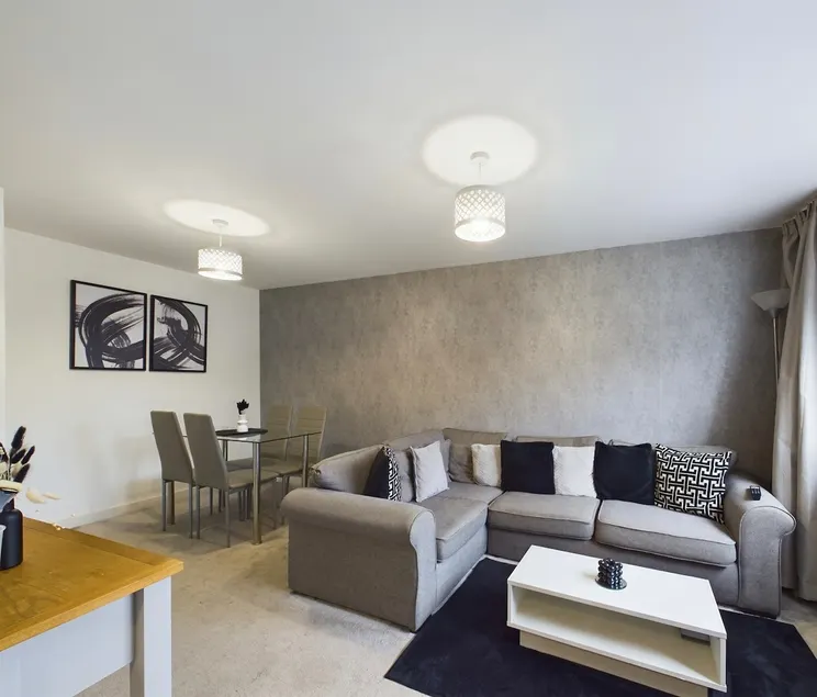 Cozy and Modern 2-bed apartment - Image 1