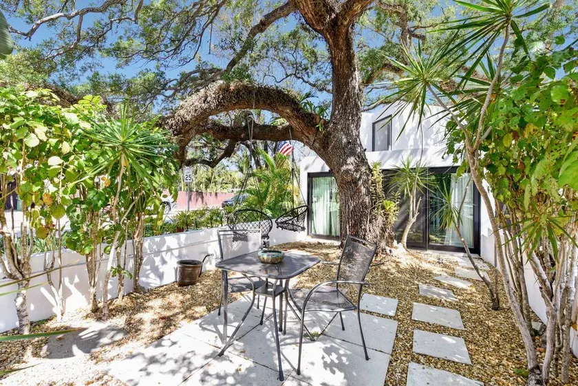 Las Olas Hammocks Unit 4 By Dream Vacation - Image 1