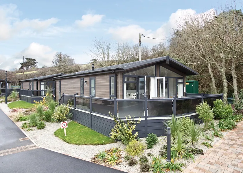 Mullion Premier Lodge - Image 1