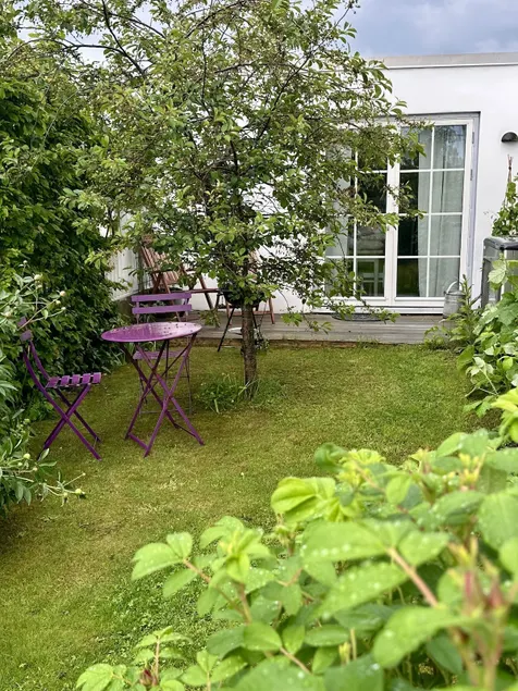 The garden bungalow by the sea - Image 1