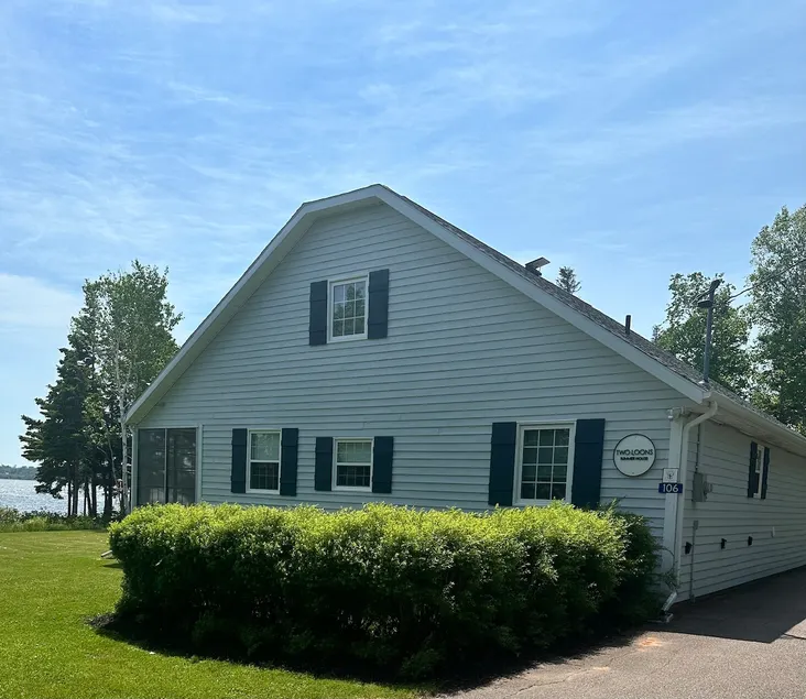 Panmure Island Waterfront Home - All season! - Image 1
