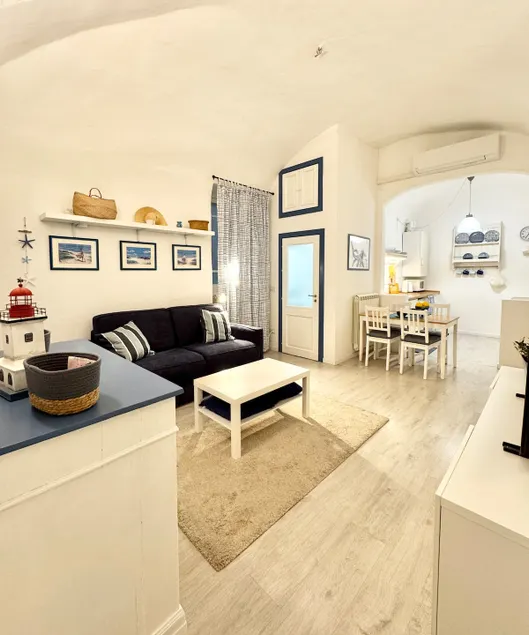 Casa Azzurra - sea and village - Image 1