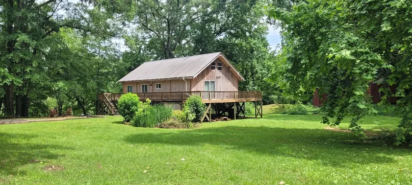 Summer Getaway • Waterfront Cahaba River Cabin - Image 1