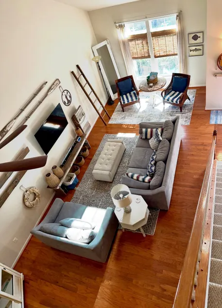 Beach Vibes Only – Cozy, Clean, & Close to Shore - Image 1
