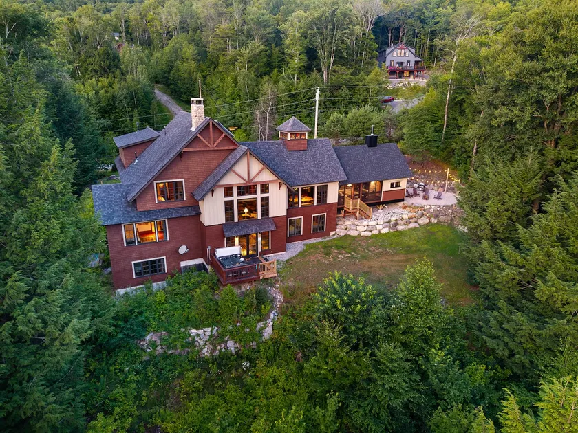 Headwall at The Peaks- Spectacular Custom Mountain Retreat - Image 1