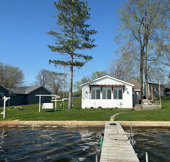 Webster Lake Get-Away - Image 1