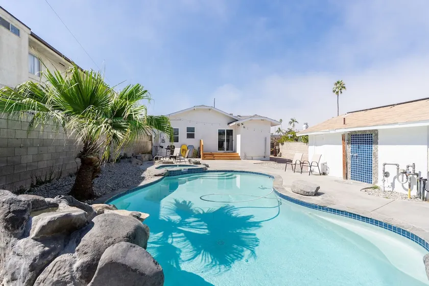 Beach House w/ Private Pool & Spa mins to beach! - Image 1