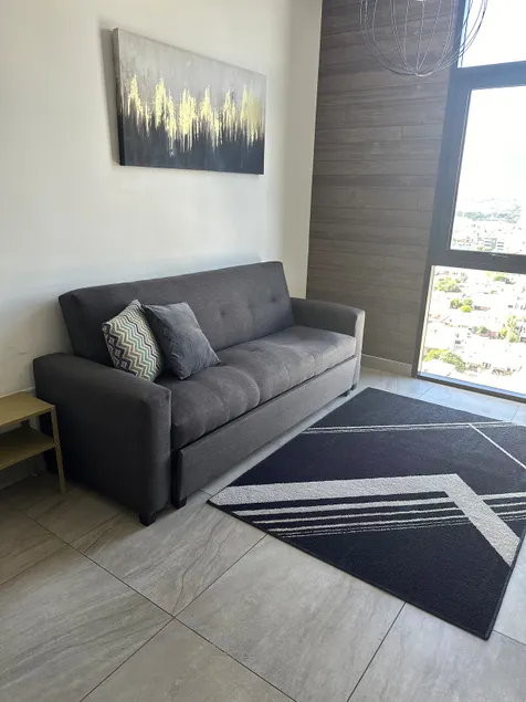Lovely new 2bedroom apartment. Modern, equipped. - Image 1