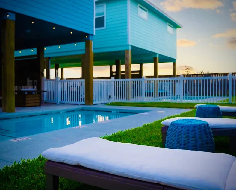 NEW Blue Lagoon: Luxury 4BR! Private POOL + Beautiful Bay Views!!! - Image 1