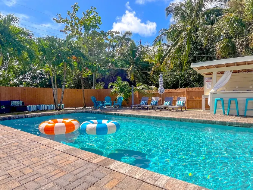 Heated Pool | King Bd | Cozy Backyard | Quiet Stay - Image 1