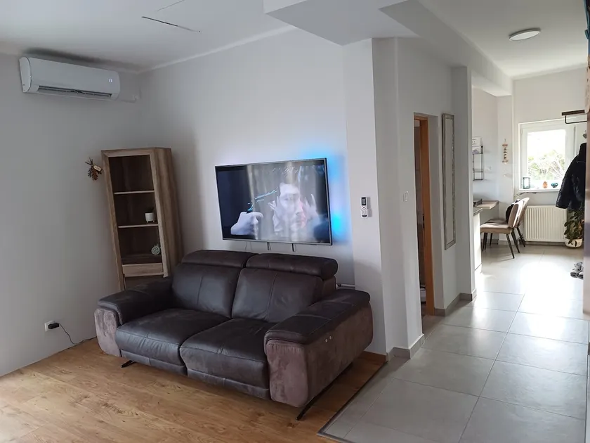 Hawaiian Private Accommodation, close to the city center. - Image 1