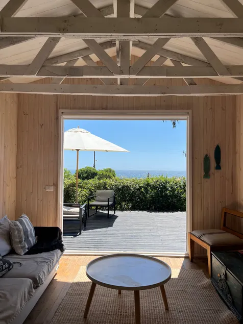 Nice house with ocean views just steps from the beach - Image 1