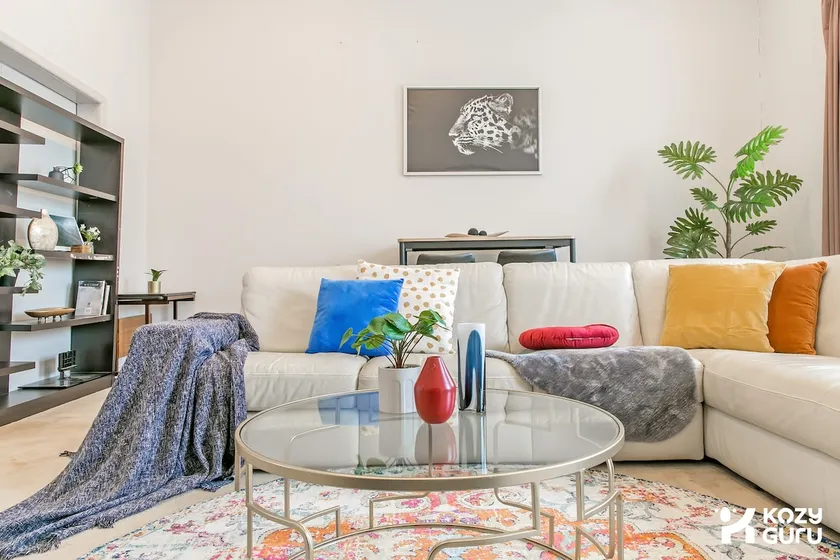 KozyGuru | Leichhardt | Cozy 3 Bed Home - Image 1