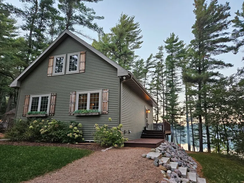 Fish Lake Escape with Hot Tub & Pontoon Rental - Image 1
