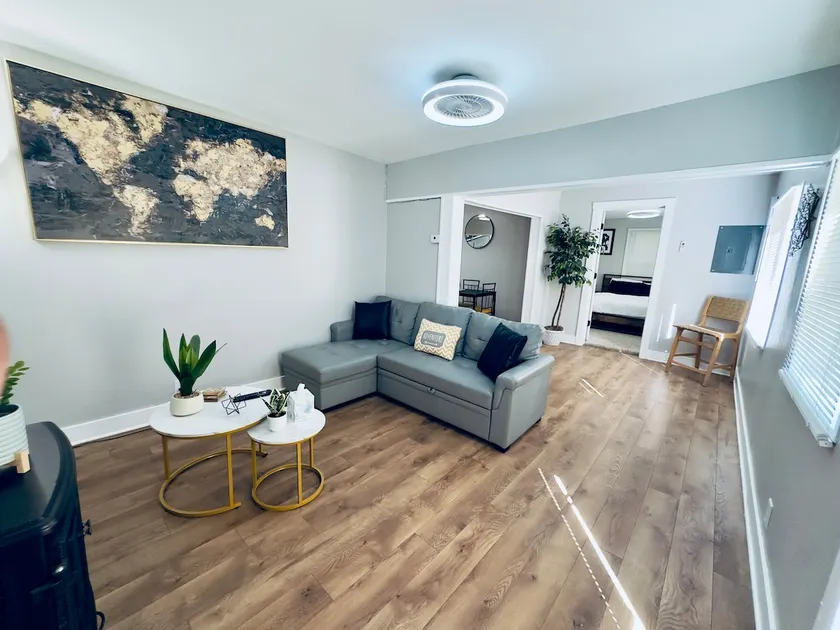 Modern Escape Cozy Home - Image 1