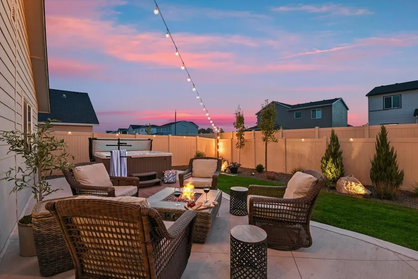 Mineral Spa + Fire Pit Game Room + Mini Split AC - Image 1
