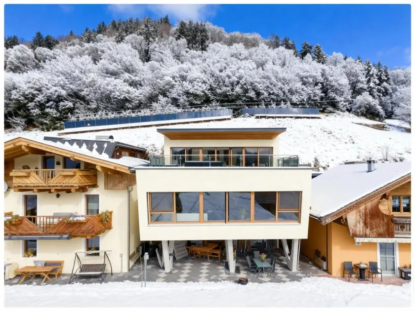 Chalet in Stuhlfelden near Ski Slopes - Image 1
