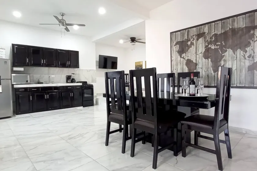 Ocean Views Penthouse | 1600sqft Luxury Panoramic  | Golf Cart Assistance + Breakfast - Image 1
