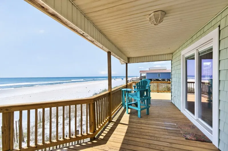 Catch A View - Oceanfront Home - Image 1