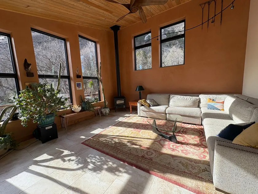 Sacred valley home. Pristine & 15 min to town - Image 1