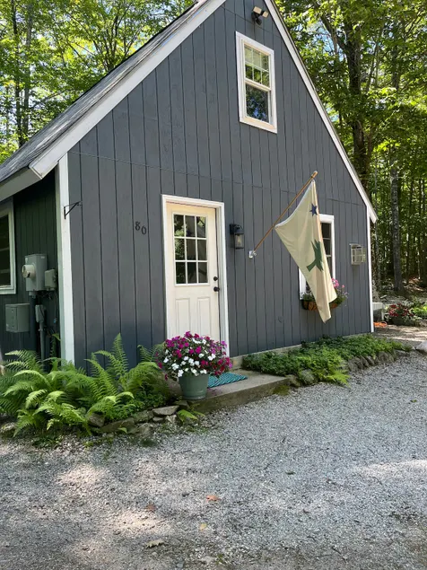 Moss Hill Cabin - Image 1