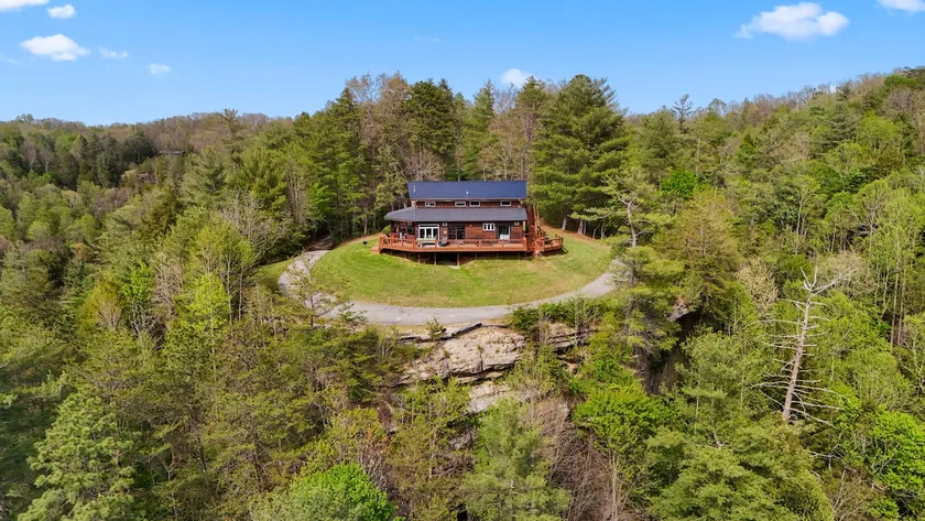 Adventure Base: The Manor House at the Gorge - Image 1