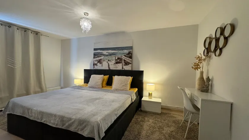 Elite Residence - Free Parking, 2bedrooms, 1living, near Amazonia and Iulius Town - Image 1