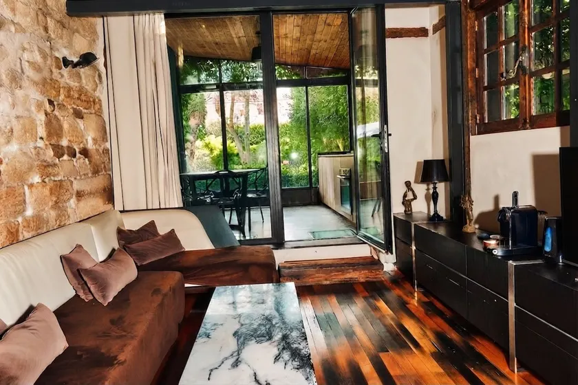 The garden house for 2 adults and 2 children - Image 1