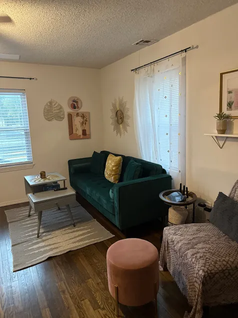 Bungalow 114 In the Rose District - Image 1