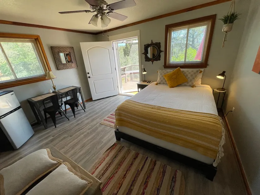 Sedona Getaway Guest Suite w/ patio & kitchenette! - Image 1