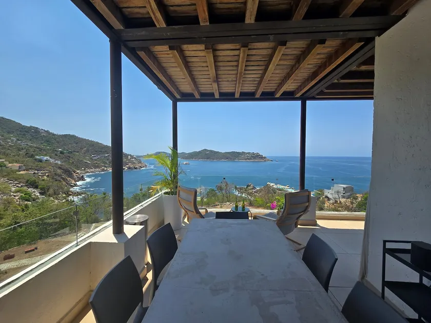 Penthouse with Beautiful View, Jacuzzi and Daily Cleaning - Image 1