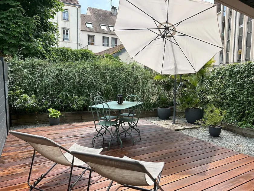 Dijon - City Center - Garden - Parking - Image 1