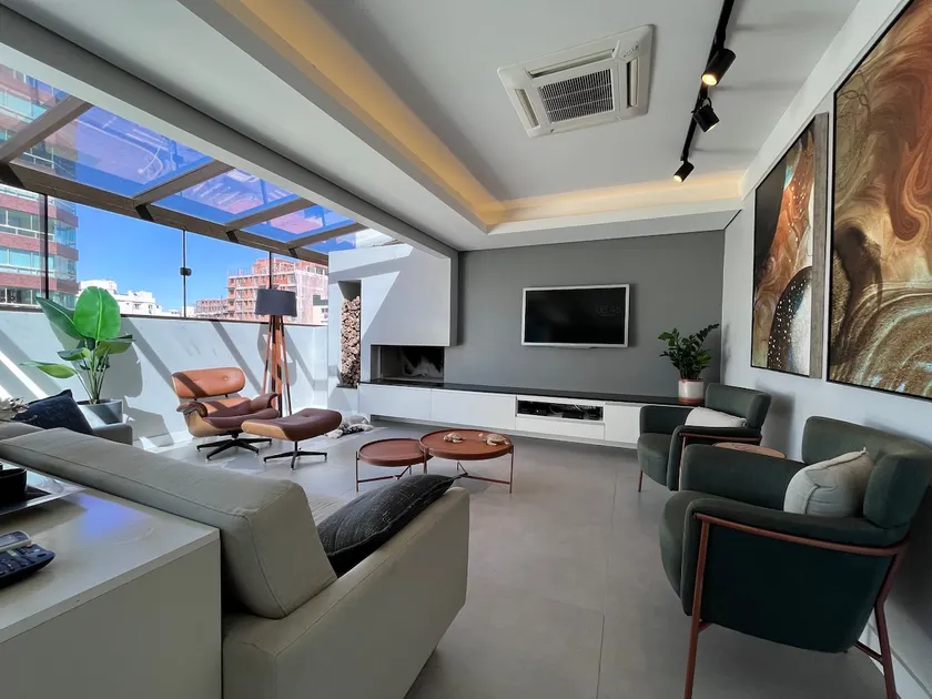 Duplex Penthouse with a View of the Sea and Mountains - Image 1
