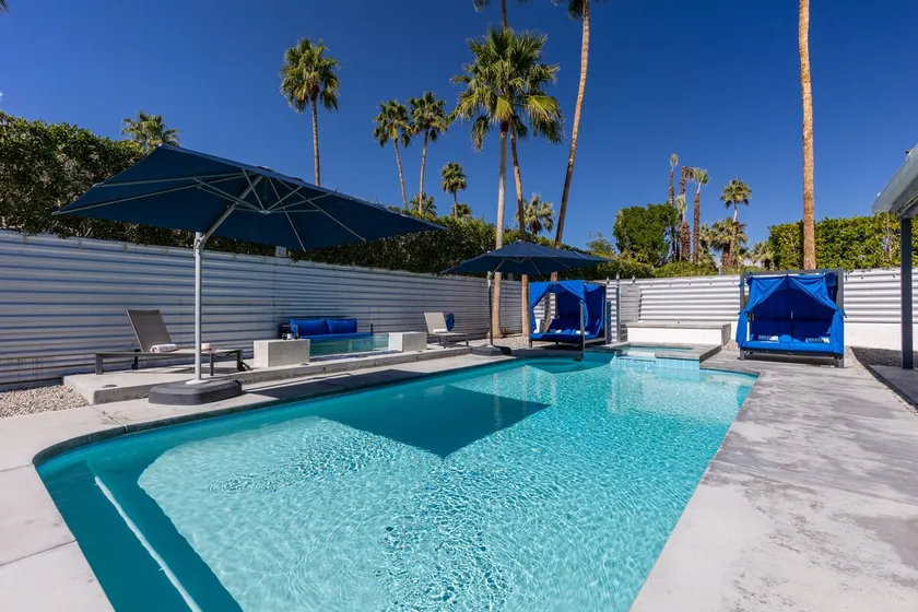 Far Far Away in Vista Las Palmas–Resort Pool Home - Image 1