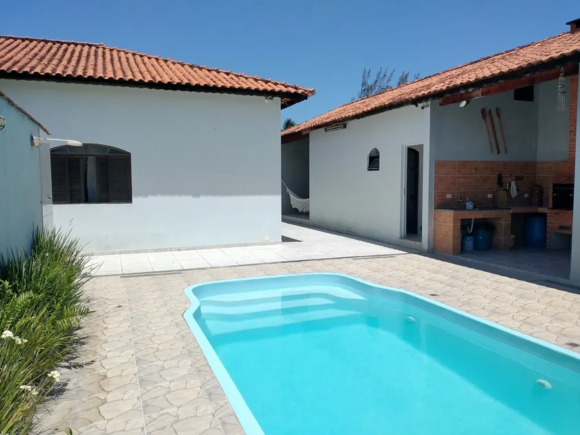 Seasonal house with a pool 100 meters from the beach. - Image 1