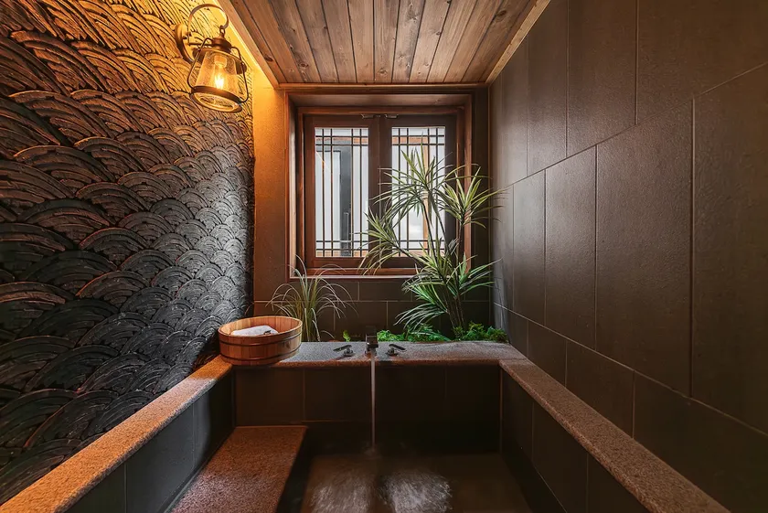 MOOD_AM, a quiet Korean house where ink and moonlight overlap - Image 1