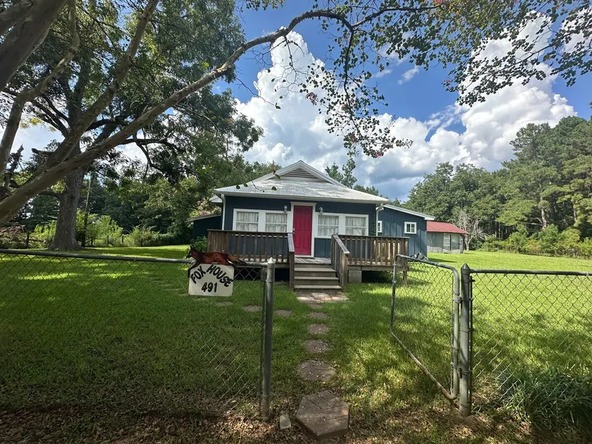The Fox House- minutes from Sam Rayburn Lake - Image 1