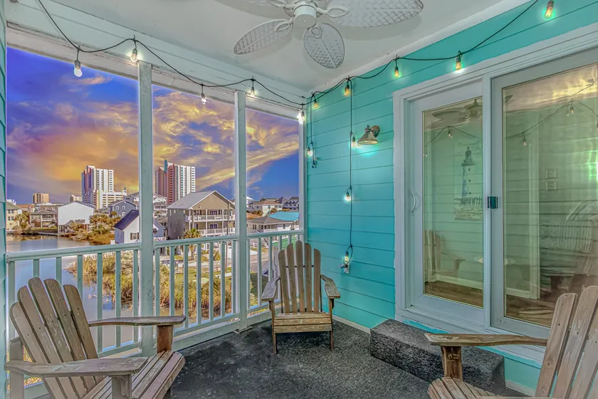 Cozy, family friendly, 2BR/2BA in Cherry Grove steps to the beach.  - Image 1