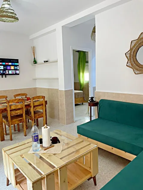 Vintage Apartment - Image 1